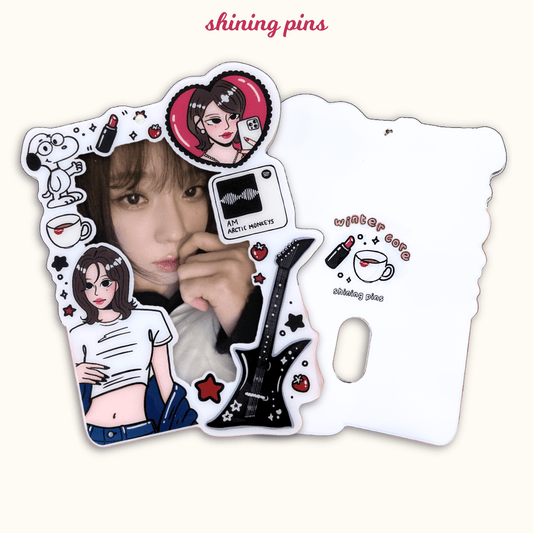 'Winter Core' Photocard Holder Acrylic Keychain aespa, photocard holder Shining Pins